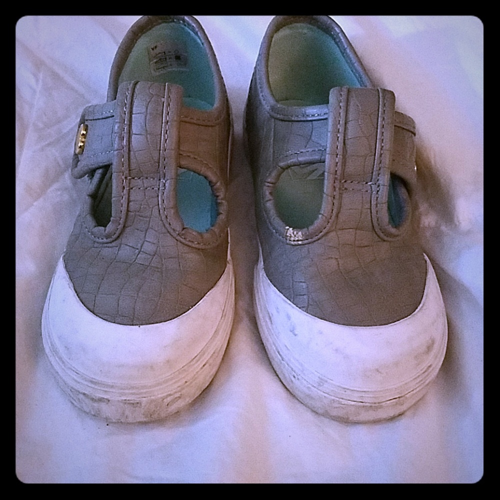 Girls grey dress vans